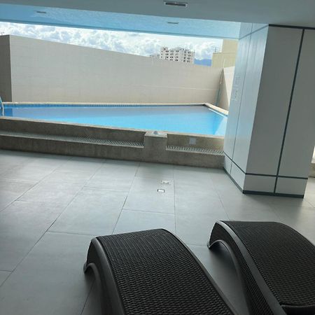 Modern & Comfy Studio - Steps From Ayala Mall, Cebu City ภายนอก รูปภาพ